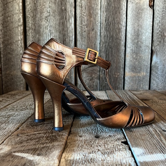 BCBGirls Marina bronze/chocolate Mary Jean shoes size 8M - Picture 5 of 11